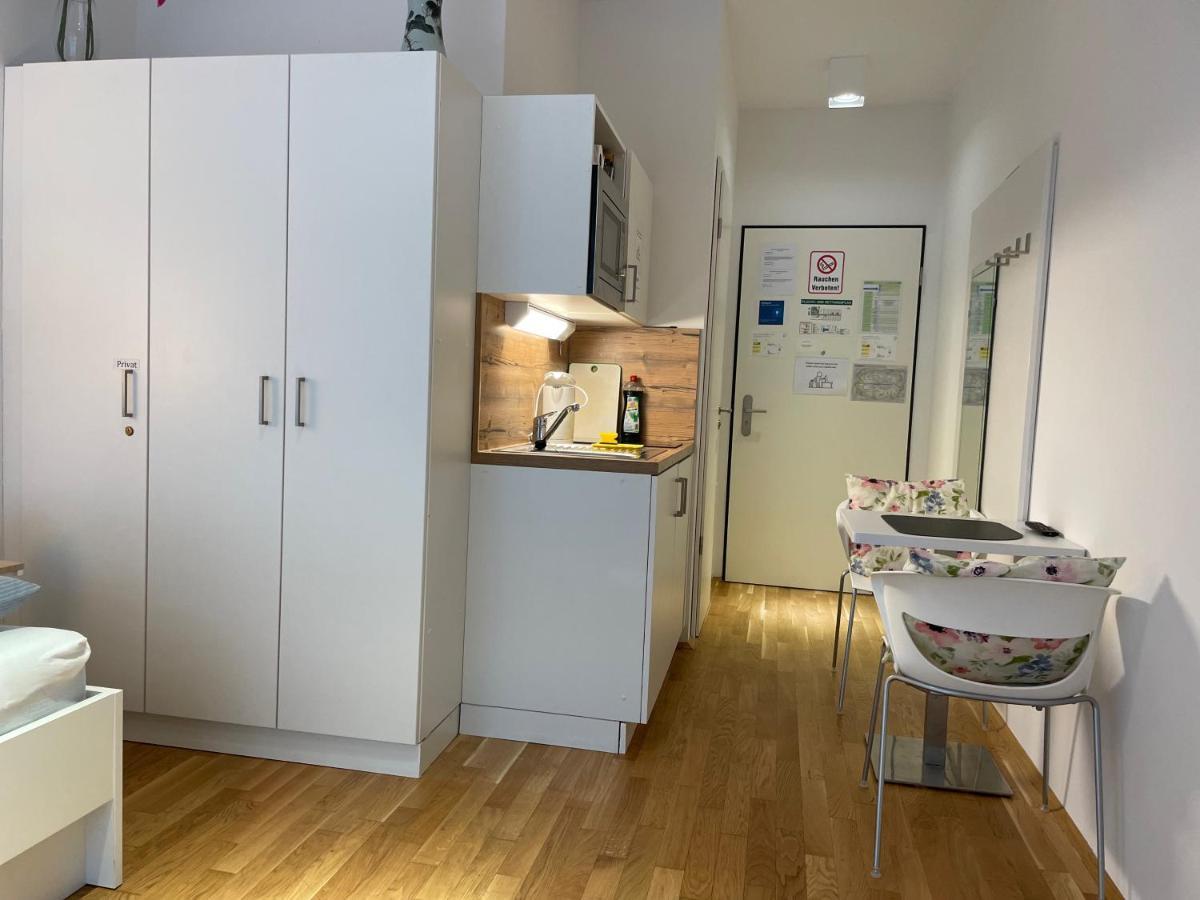 Myroom Business Naehe Messe Appartement *
